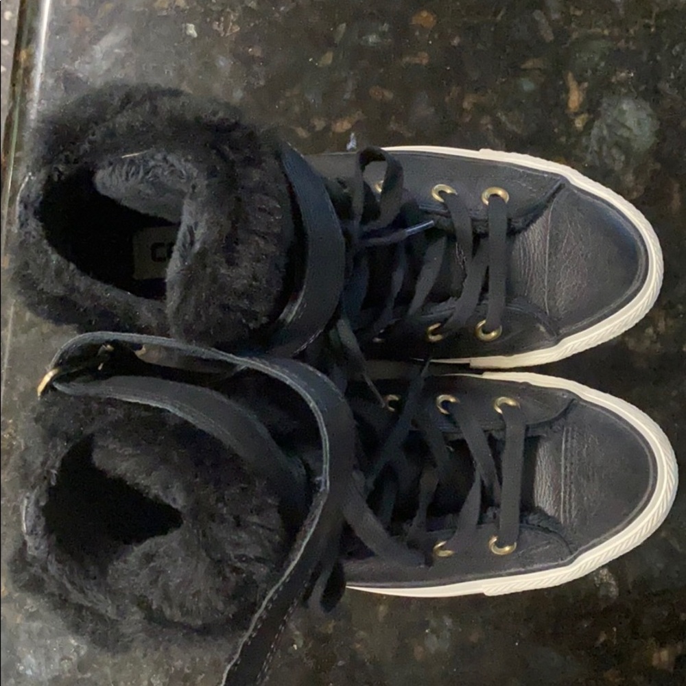 Fur converse